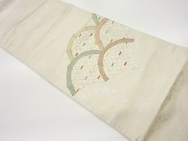 光悦垣に鹿の子・花菱模様刺繍袋帯